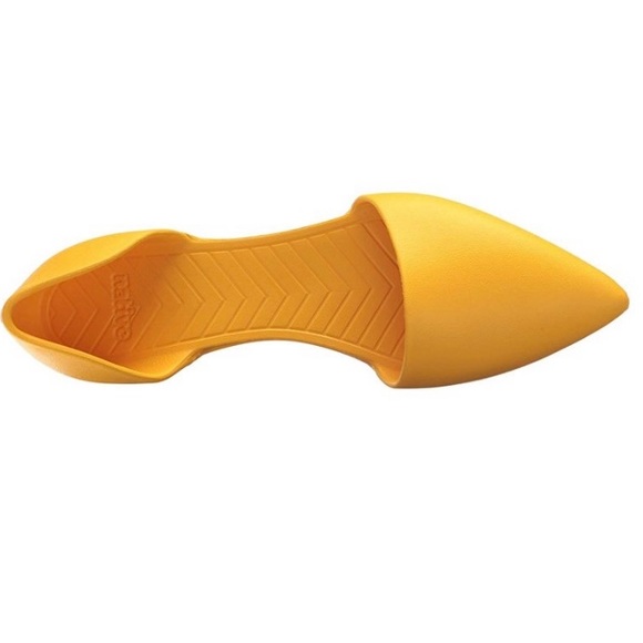 NEW| Native Audrey Groovy Yellow Flats - Picture 5 of 12